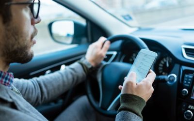 8 ways to avoid distracted driving.