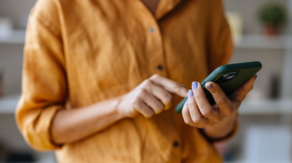 6 important phone numbers to know when you move.