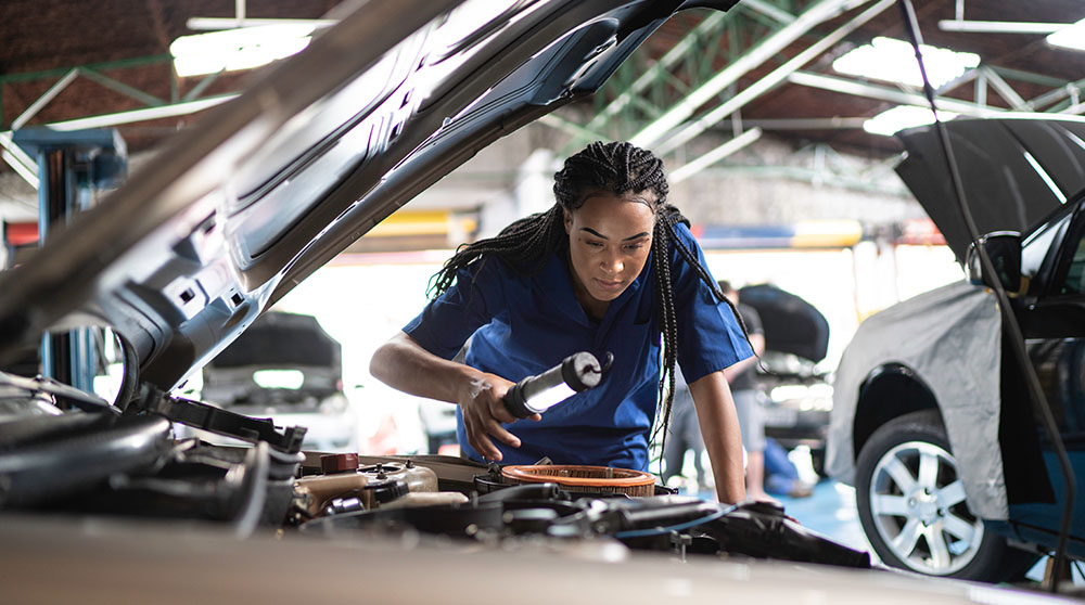 Auto repair shop insurance: 4 ways to customize your policy.